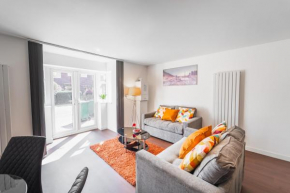 Lovely 2 beds -Ground Floor Apartment - free parking ,wifi - Southampton.